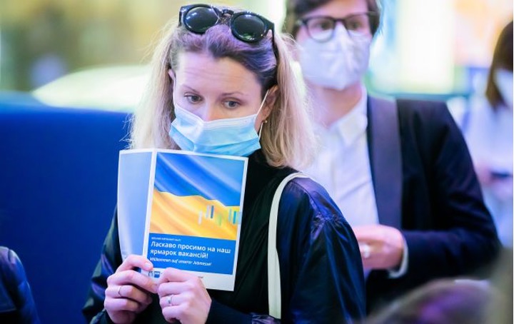 Скільки українських біженців працевлаштувалися у країнах Європи – результати дослідження