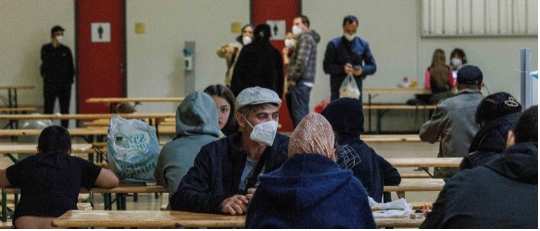 У Берліні продовжили роботу центру для тимчасового розміщення переселенців з України