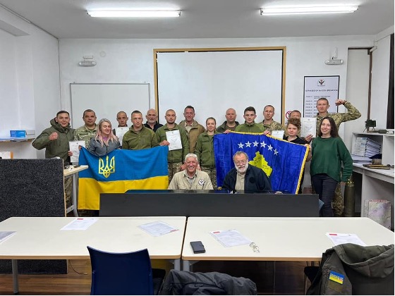 Cпівробітники Центру протимінної діяльності отримали міжнародні сертифікати