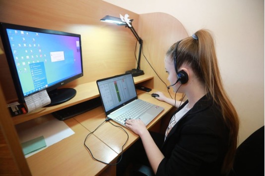 На Запоріжжі продовжує працювати обласна гаряча лінія