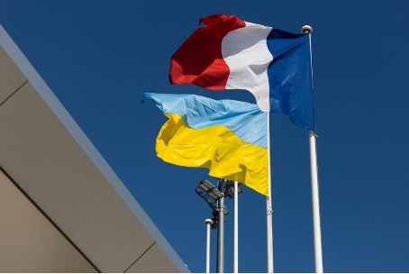 Франція допоможе Україні побудувати модульні лікарні