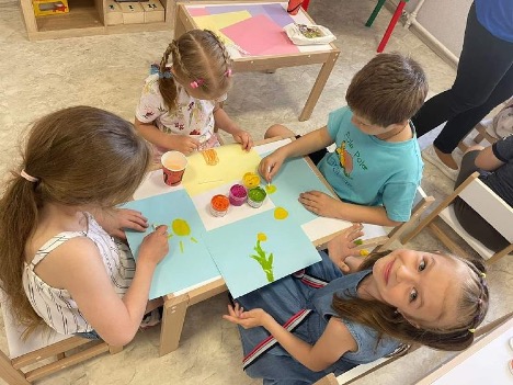 Ігрову сенсорну кімнату для дітей переселенців з Луганщини відкрили у Лубнах