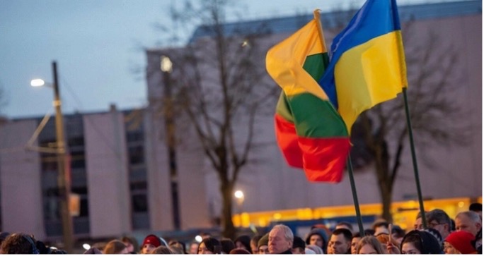 Скільки українців працевлаштувалися в Литві?