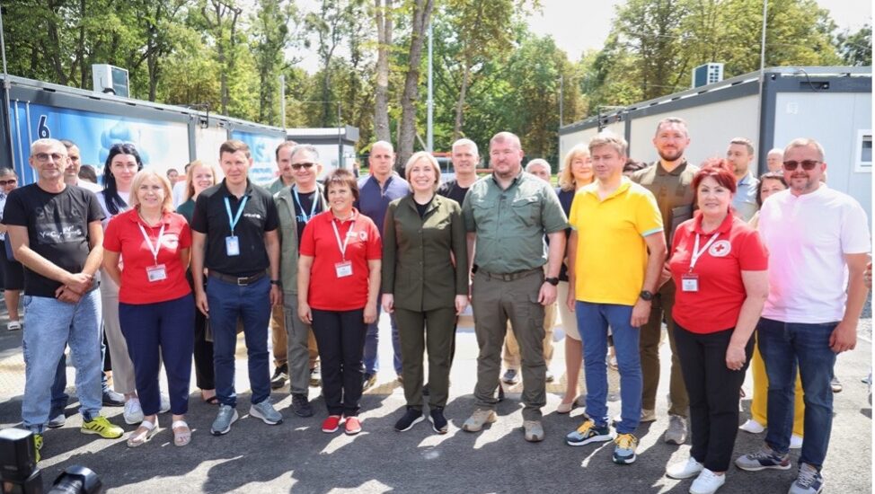На Полтавщині Віцепрем’єр-міністр Ірина Верещук взяла участь у відкритті модульного містечка для внутрішніх переселенців