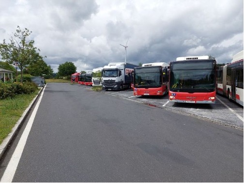 Німецьке місто-побратим Нюрнберг передало Харкову дев’ять автобусів