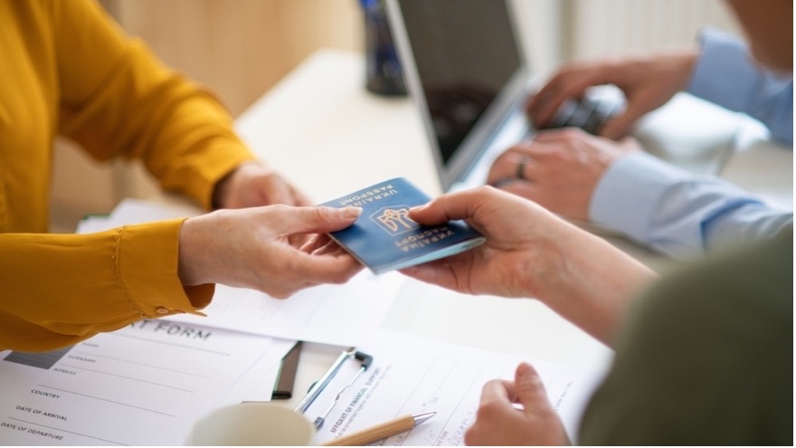 У ЄС понад 4 млн біженців з України отримали тимчасовий захист