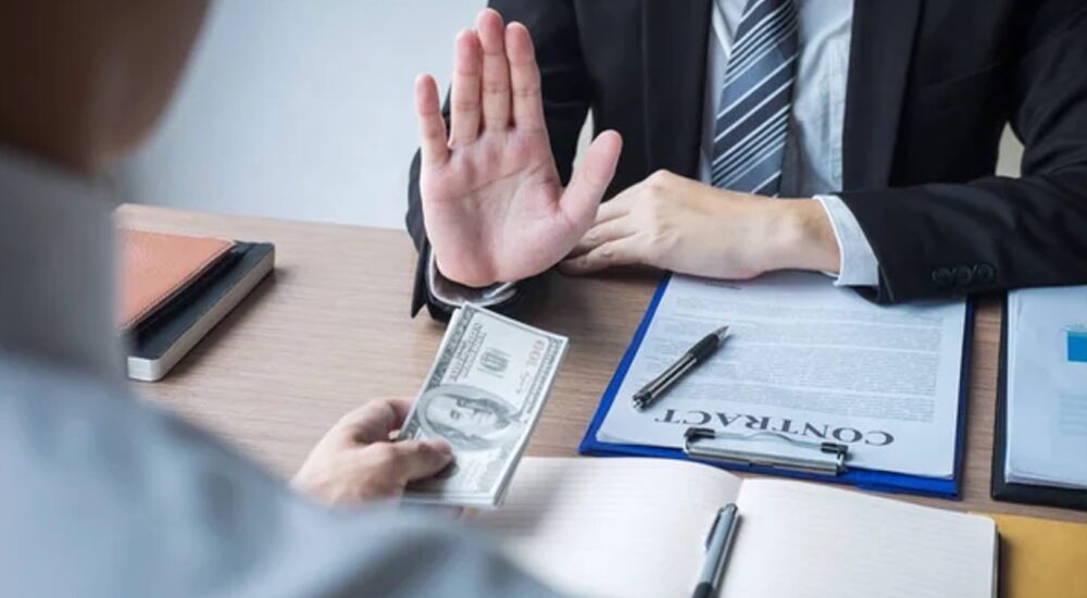 В Україні розробили довідник із запобігання корупції в органах місцевого самоврядування