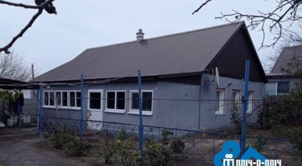 Будівельники з Дніпропетровщини відновили понад 100 приватних будинків на Херсонщині