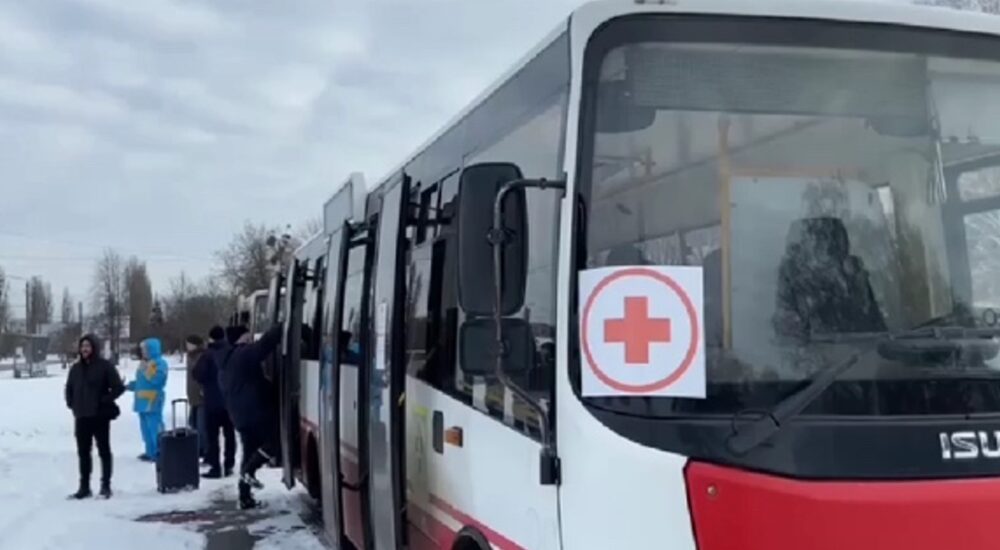 Із 18 сіл Сумщини через постійні російські обстріли евакуювали всіх жителів – ОВА