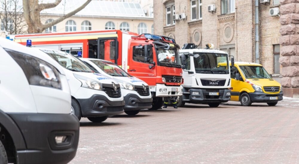 Київ отримав спецтехніку та нову партію гуманітарної допомоги від німецьких партнерів