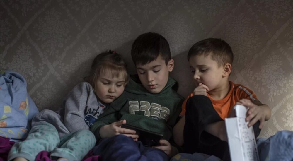 Як говорити з дітьми про війну?