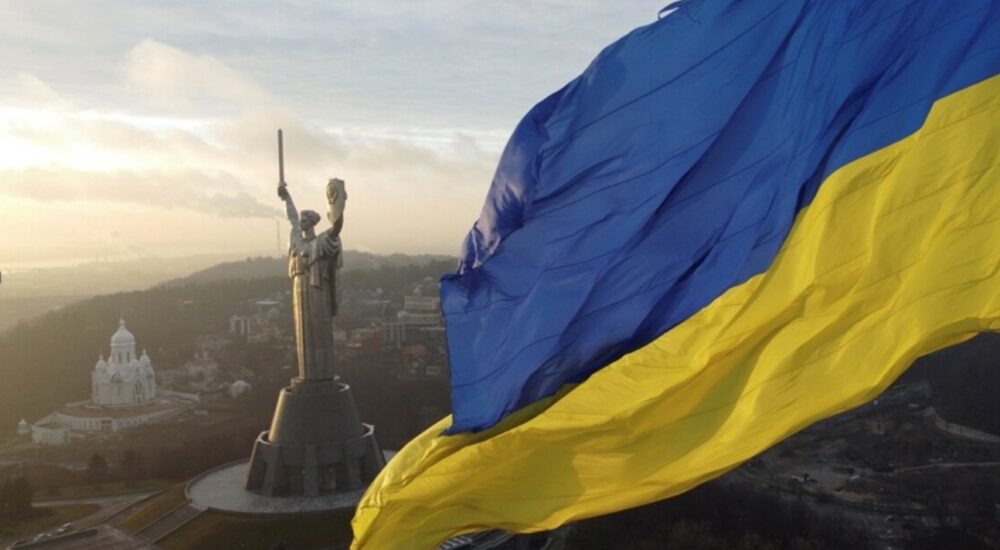 Майже 50% українців вважають, що події в країні розвиваються у правильному напрямі