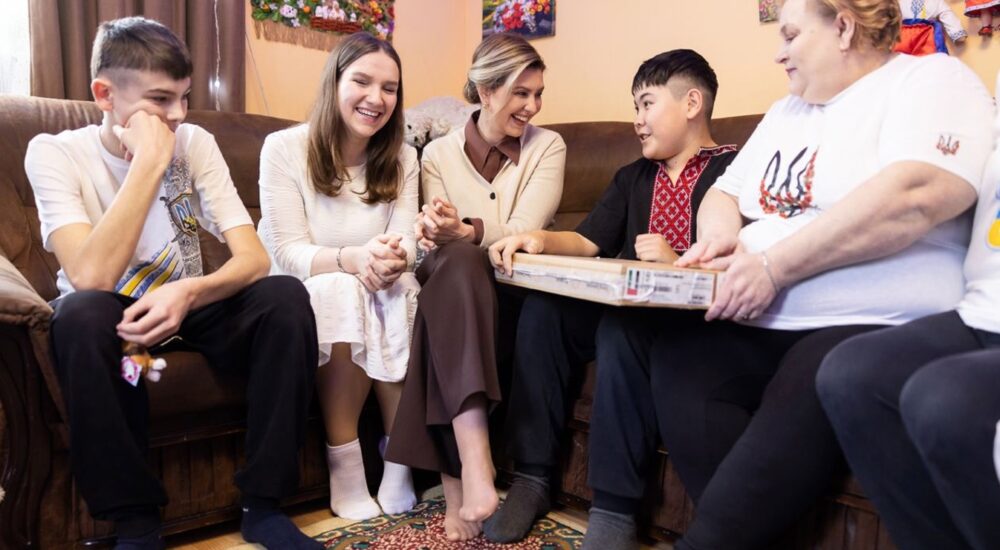 Фундація Олени Зеленської співпрацює з меценатами з 25 країн для допомоги українцям