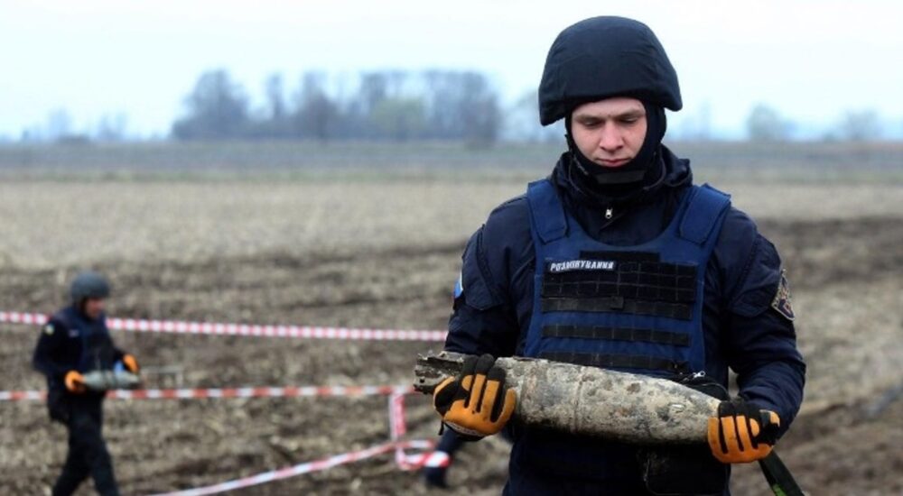 У грудні 2023 року в Україні знешкодили понад 6 тисяч мін і снарядів