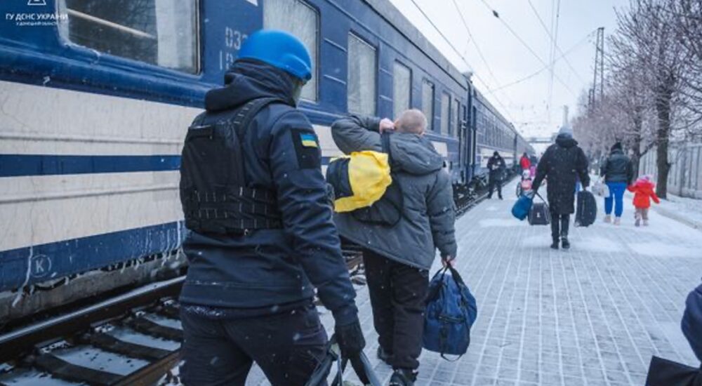 З Донеччини евакуювали ще чотирьох дітей і 39 дорослих