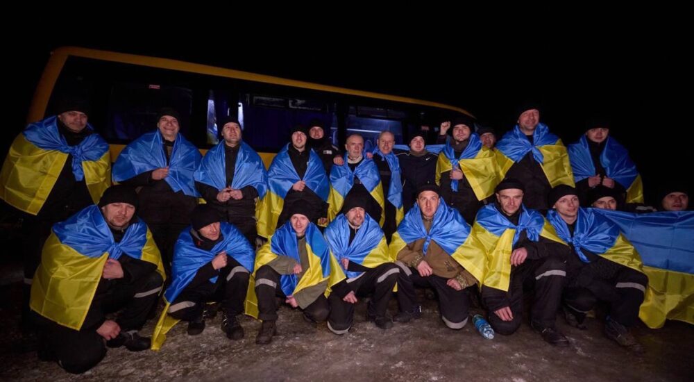 З полону звільнили ще 100 оборонців
