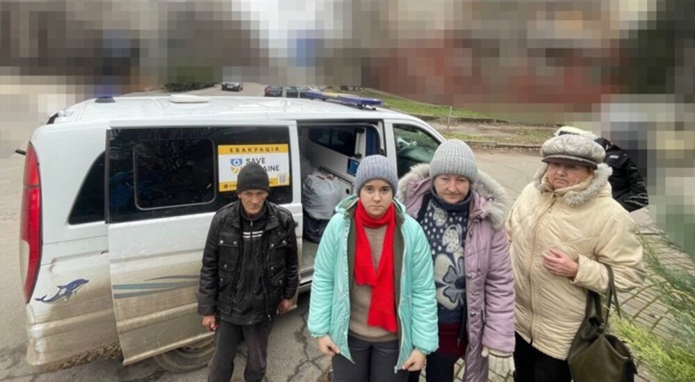 З Херсонщини евакуювали п’ятьох людей, серед яких – дитина