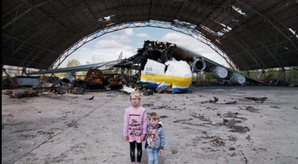 Діти України під час війни: у Раді Європи відкрилася фотовиставка «Світанок»