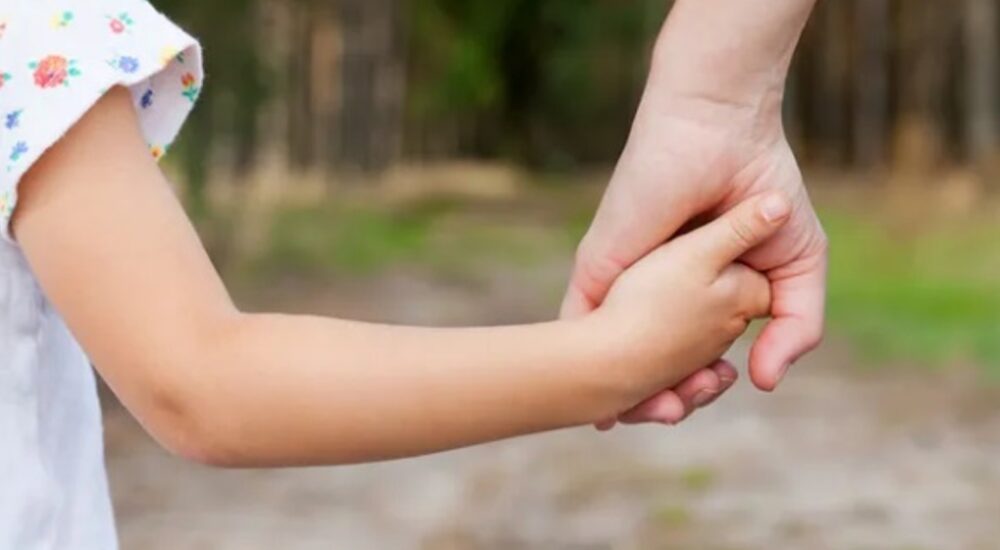 Зеленська порадила батькам та опікунам книгу «Ментальне здоров’я дітей під час війни»