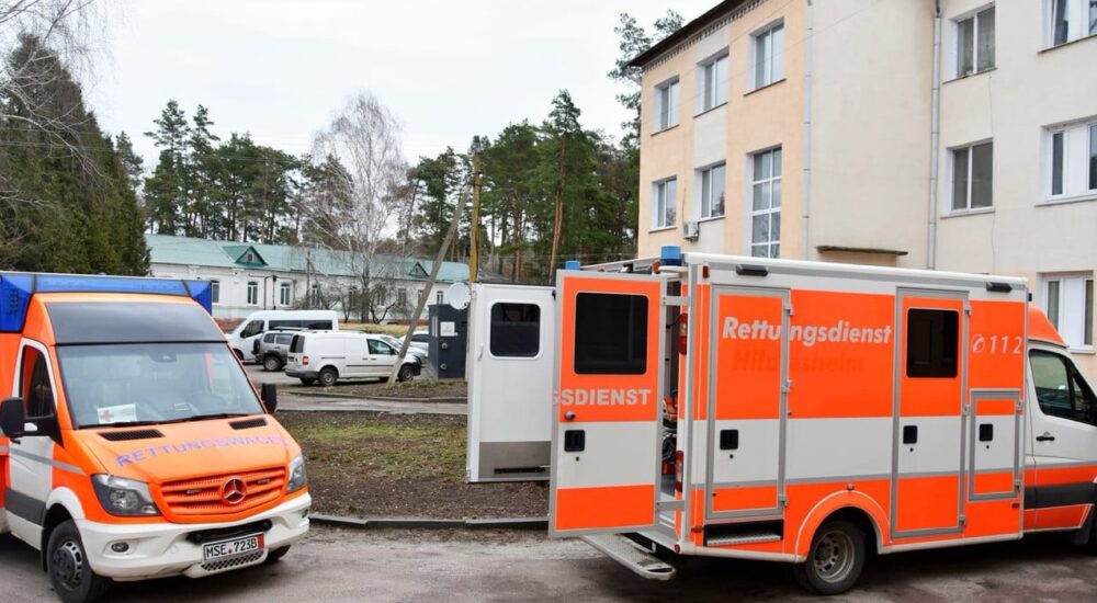 Громада з Чернігівщини отримала дві німецькі «швидкі»