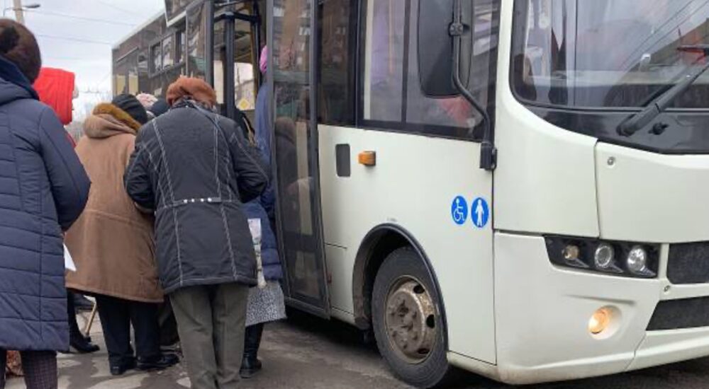 Із Запорізької області у березні евакуювали 30 мешканців