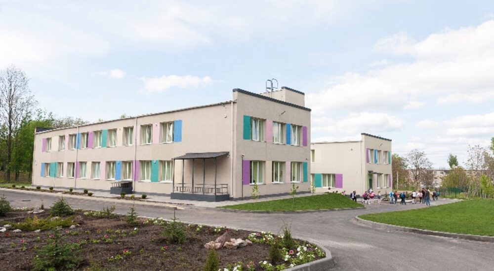 У Камʼянському відкрили школу після реконструкції за кошти Європейського інвестиційного банку