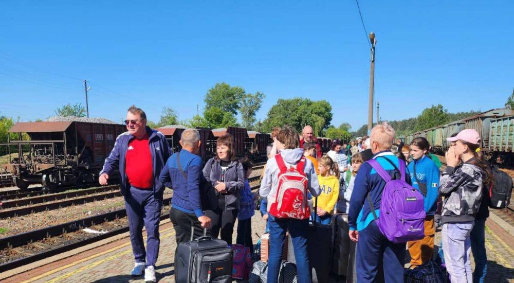 У межах співпраці обласних адміністрацій Волинь прийняла першу групу дітей із прийомних родин Харківщини