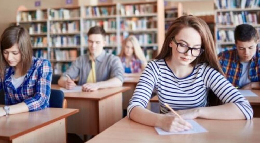 На Київщині школярам, які отримають 200 балів із предметів НМТ, виплатять стипендії