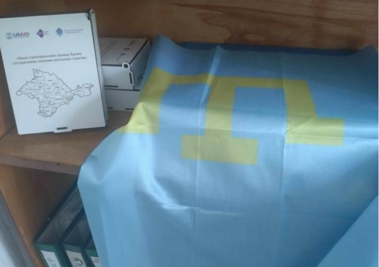 Київські учні отримали пазли з історичними назвами населених пунктів Криму