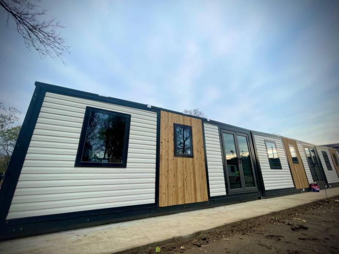 На Чернігівщині завдяки підтримці міжнародних партнерів планують встановити близько пів сотні модульних будинків