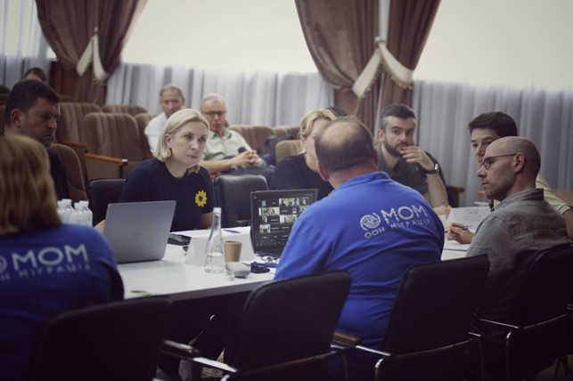 На виїзній нараді обговорили стан виконання проєкту з покращення житлових умов ВПО