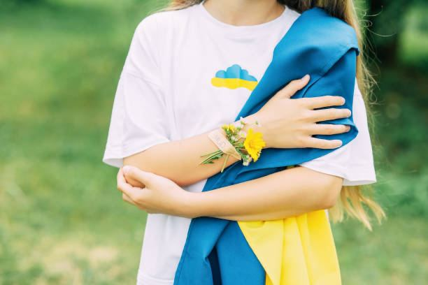 Майже 80% українців вважають українську мову рідною