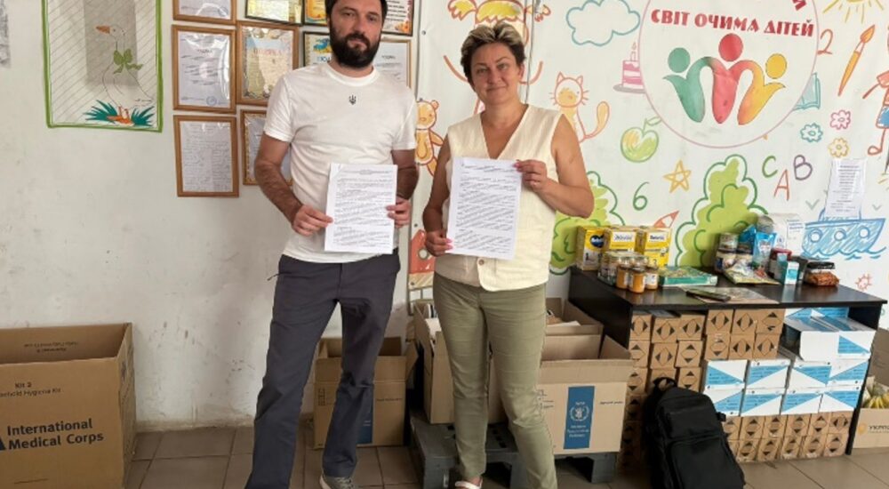 Підтримка дітей-ВПО: Одна з громад Запорізької області підписала меморандум із благодійним фондом