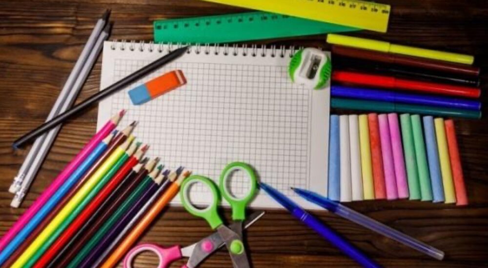 Напередодні нового навчального року на ТОТ удвічі зросли ціни на шкільне приладдя