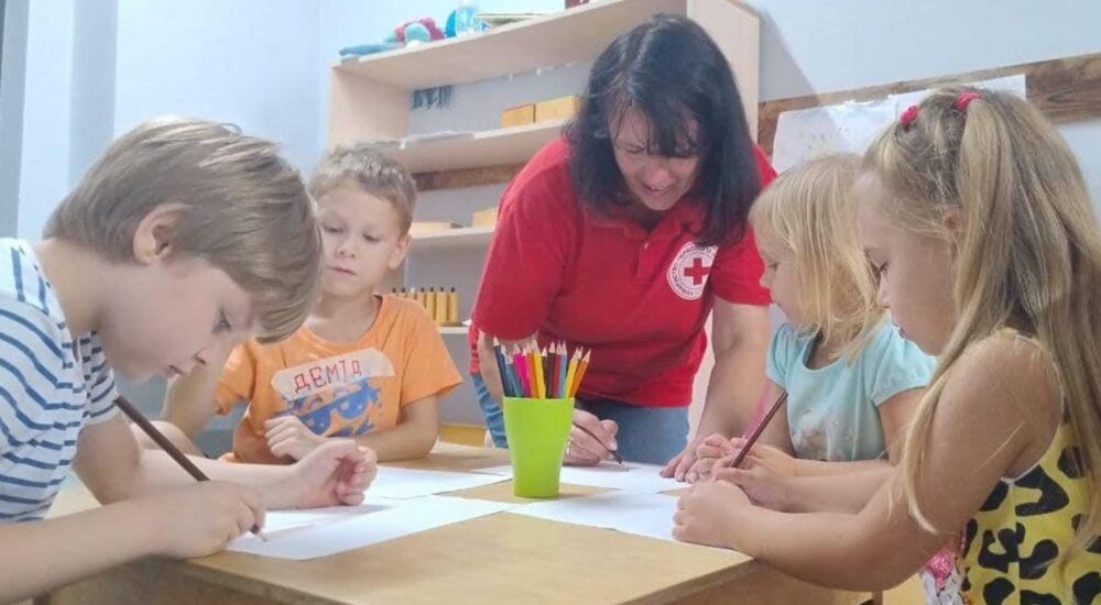 У Черкасах для дітей із числа ВПО проводять заходи із психосоціальної підтримки