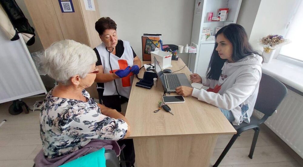На Прикарпатті вразливі категорії населення цього тижня зможуть отримати консультації  мобільних медичних бригад