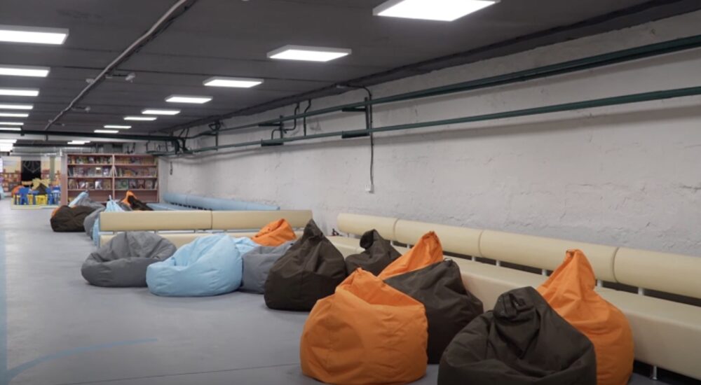 Фундація Олени Зеленської відновила укриття Ніжинської гімназії на Чернігівщині