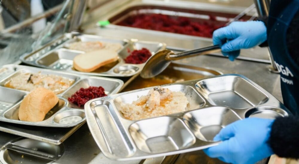У Житомирі ВПО можуть отримати безкоштовні гарячі обіди