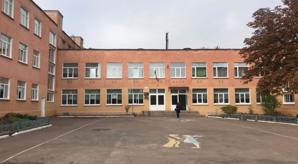 На Миколаївщині відновили понад 70 навчальних закладів, які були пошкоджені ворожими обстрілами