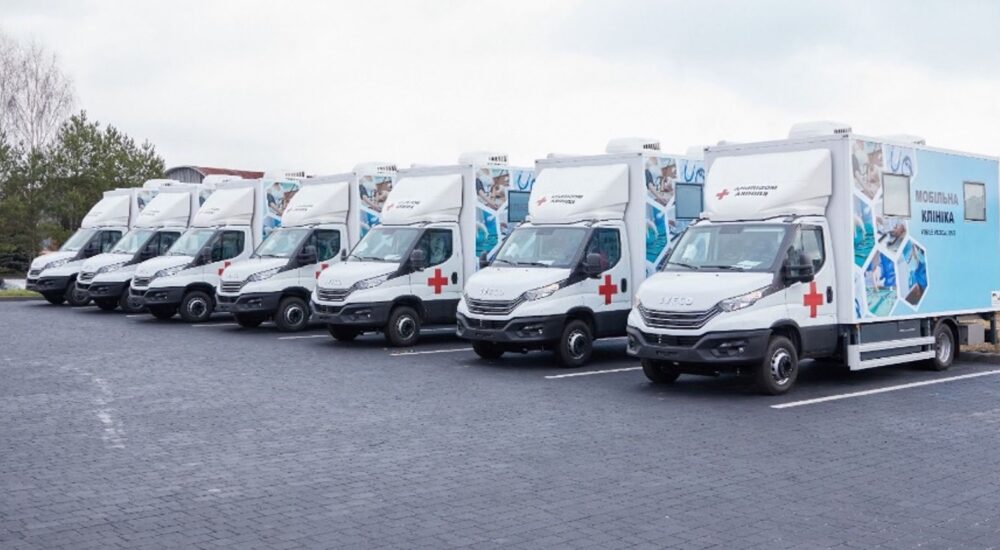 Громади у шести областях України отримали 10 мобільних клінік за підтримки уряду Німеччини