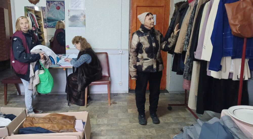 У Харкові працюють пункти прийому та видачі вживаних речей для ВПО та вразливих категорій населення