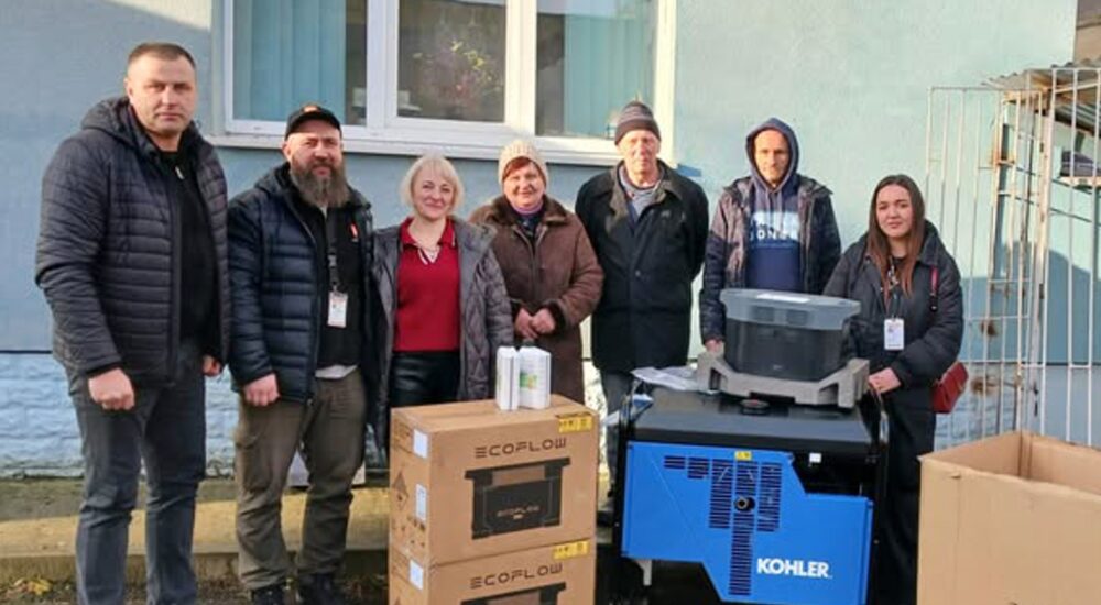 На Рівненщині переселенці отримали допомогу від гуманітарної організації