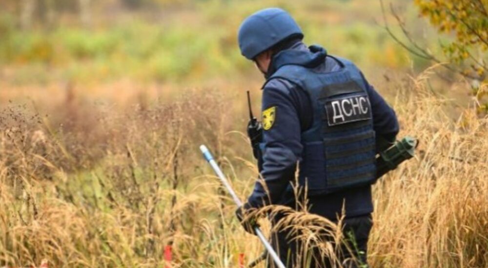 За минулий рік сапери повернули до використання 17 тисяч квадратних кілометрів земель, забруднених ВНП