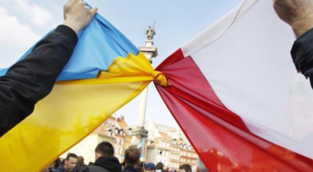 Міграційна служба нагадала громадянам Польщі правила перебування в Україні