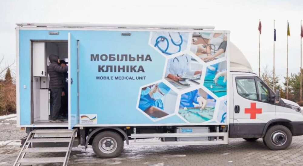 Одна з громад Дніпропетровщини отримала від міжнародних партнерів сучасну мобільну клініку