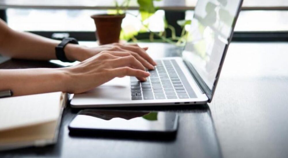 Де шукати роботу за кордоном? Добірка work-ресурсів по країнах