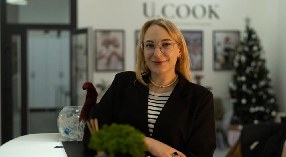 Завдяки урядовому гранту підприємиця з Хмельницького відкрила студію кулінарних майстеркласів
