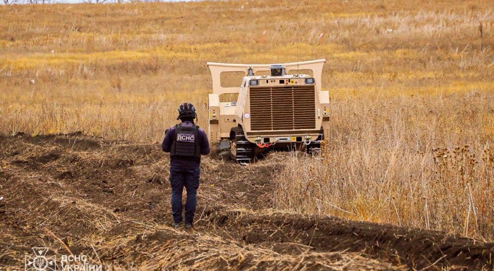 У березні сапери розмінували понад 400 гектарів земель сільськогосподарського призначення за програмою компенсації