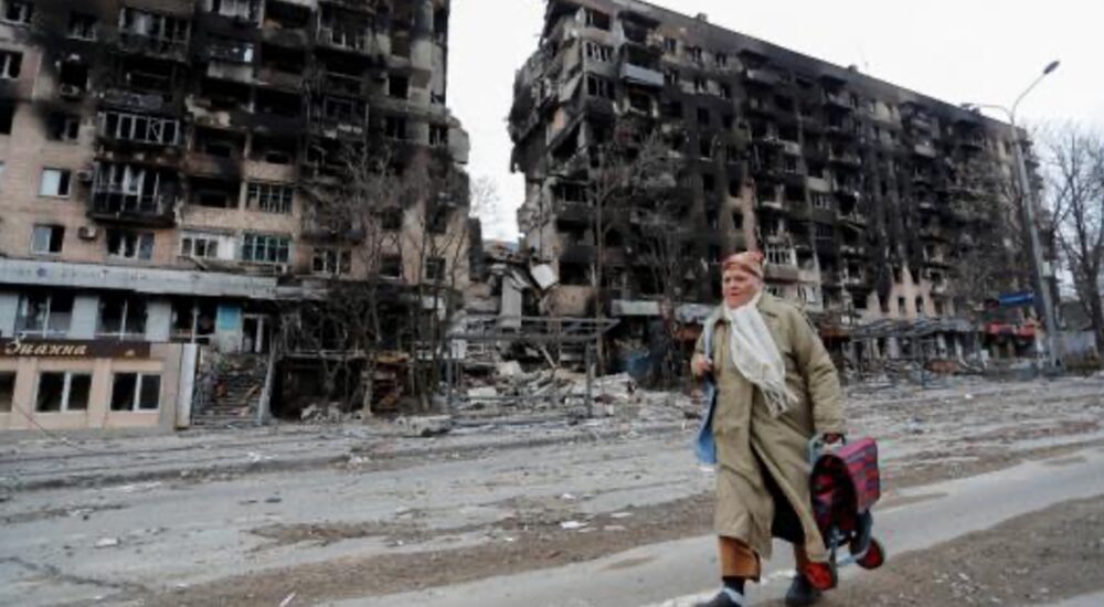 У тимчасово окупованому Маріуполі влада рф масово вилучає житло українців — BBC