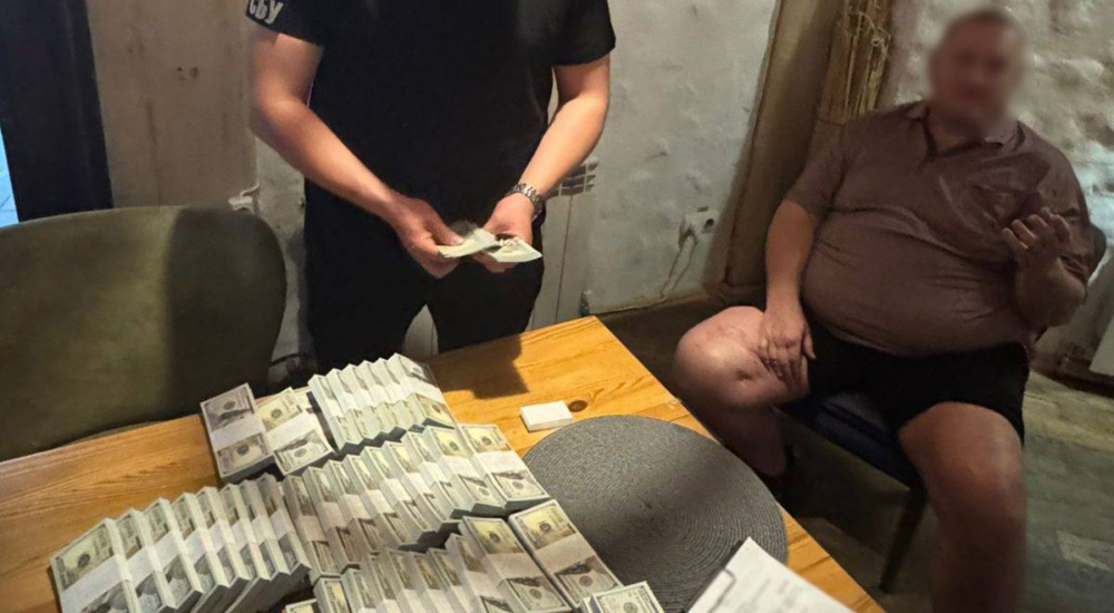 Затримали шахраїв, які «продавали» посаду директора державного підприємства за пів мільйона доларів